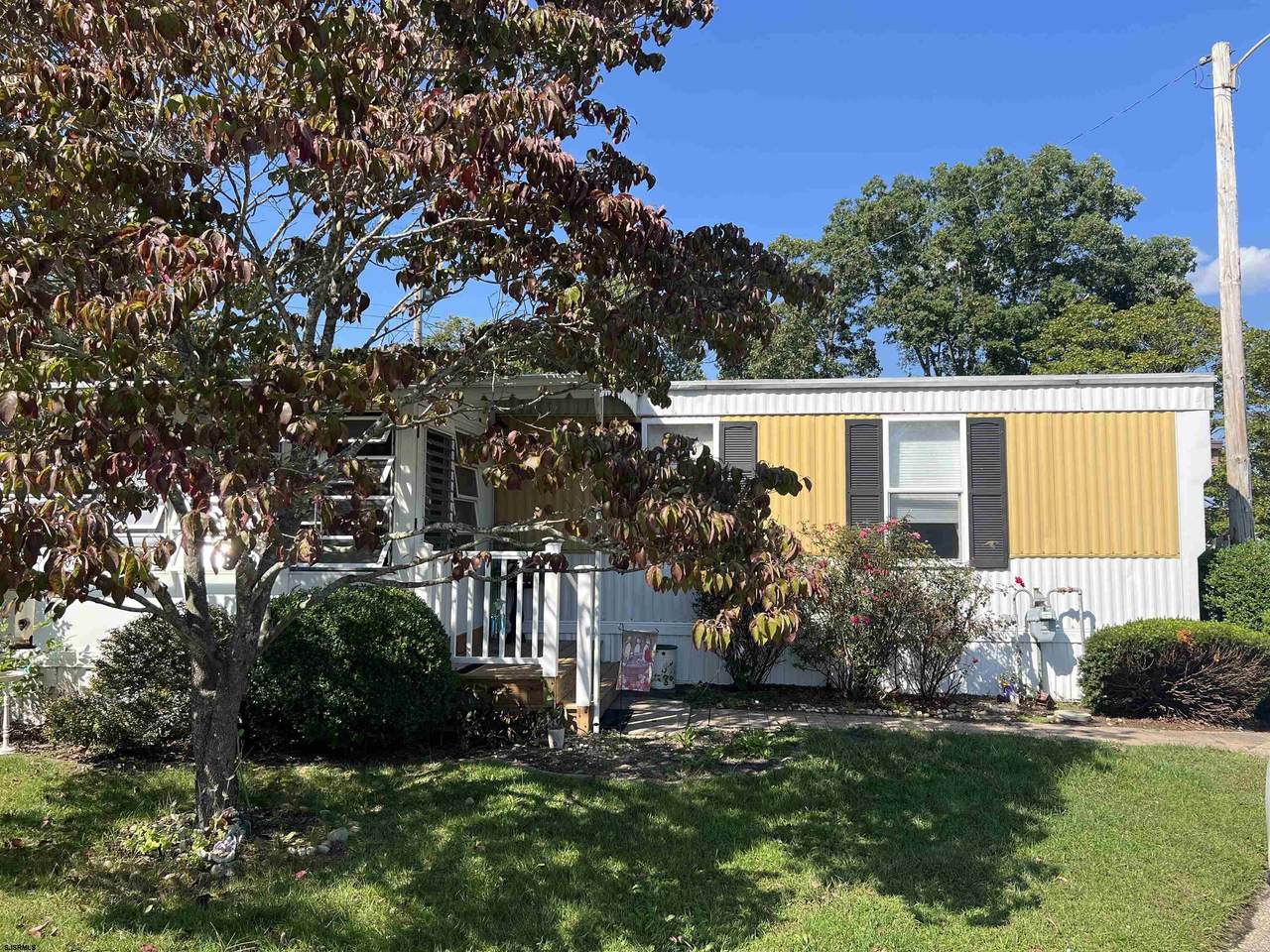 124 Amherst Dr - Photo 1