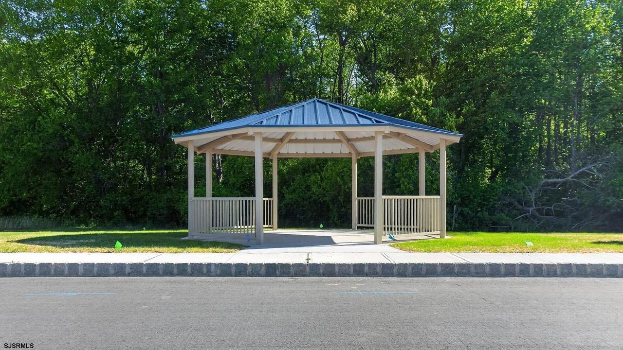 https://bt-photos.global.ssl.fastly.net/sjersey/1280_boomver_5_601017-2.jpg