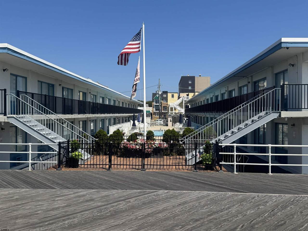 3501 Boardwalk - Photo 1