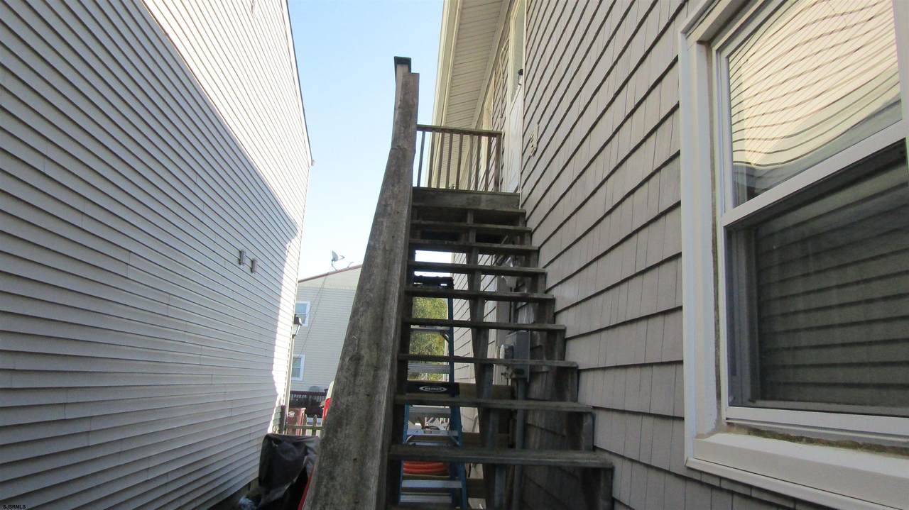https://bt-photos.global.ssl.fastly.net/sjersey/1280_boomver_1_612151-2.jpg