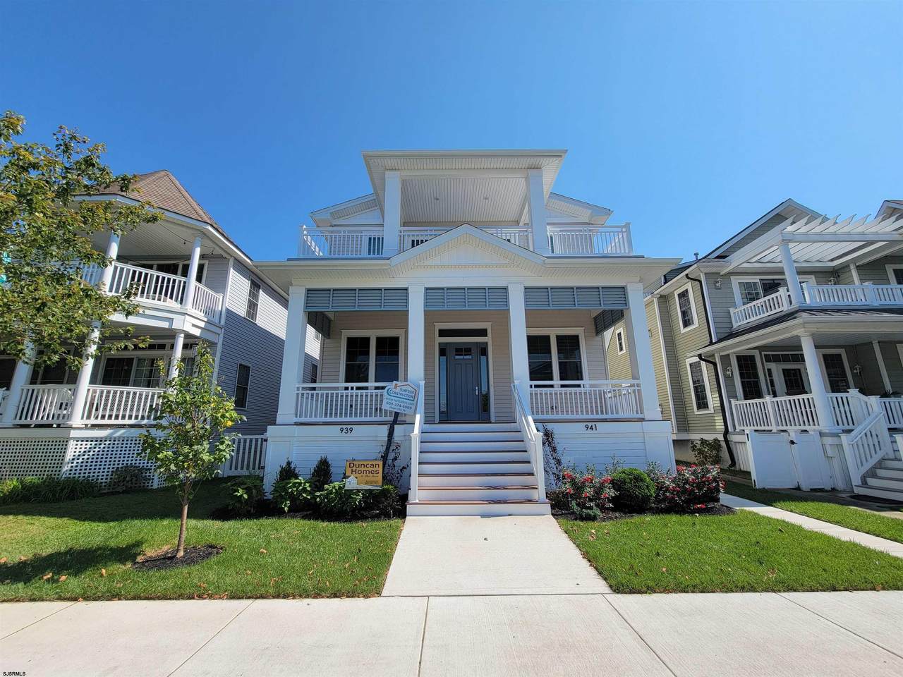 939 Central - Photo 1