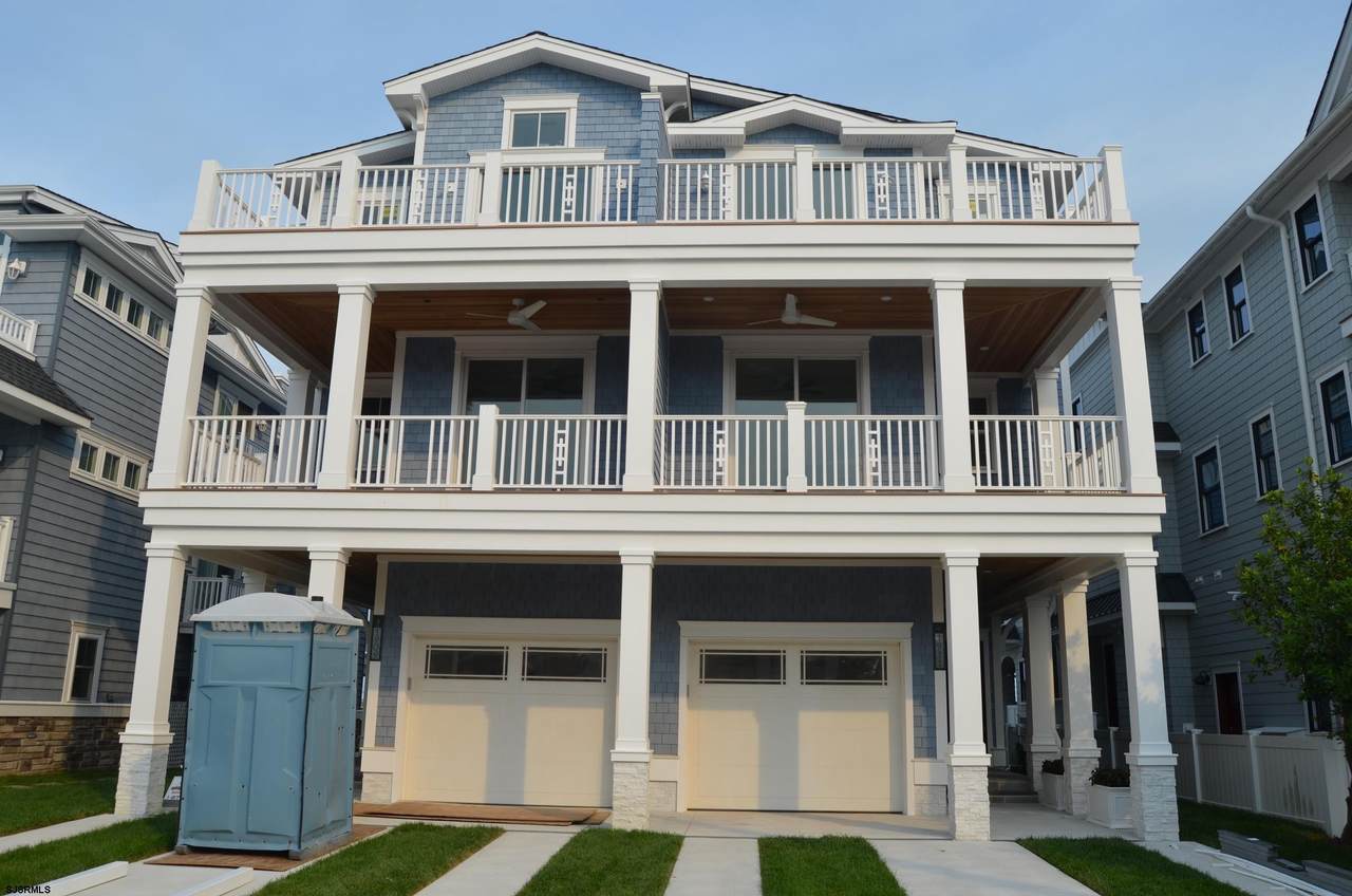 1911 Wesley - Photo 1