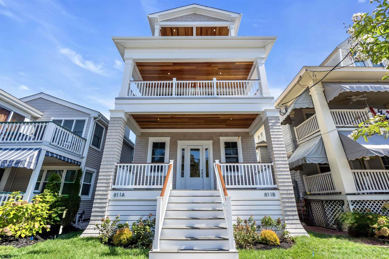 811 2nd Street - Photo 1
