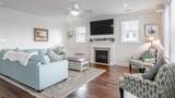 701 8th St - Photo 3