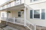 1718 Simpson - Photo 1