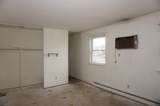 14 B Oxford Village - Photo 12
