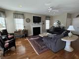 2728 Central - Photo 5