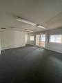 331 Jimmie Leeds - Photo 2