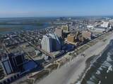 3101 Boardwalk - Photo 2