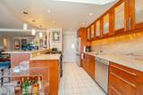 101 Plaza - Photo 16