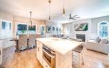 1560 Asbury Ave - Photo 8