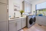406 Essex - Photo 11