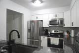 69 Heathercroft - Photo 2