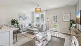 206 Bentz - Photo 3