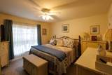 9 Rosewood - Photo 16