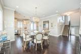 304 Thurlow - Photo 14