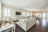 304 Thurlow - Photo 4