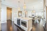 304 Thurlow - Photo 7
