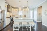 304 Thurlow - Photo 8
