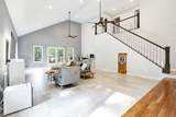 106 Hillside - Photo 3