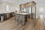 114 Raleigh - Photo 24