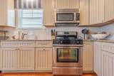 109 Douglas - Photo 19