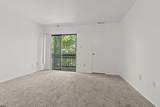 106 Newtowne Sq - Photo 10