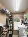 11 Johns - Photo 29