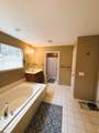 11 Johns - Photo 37
