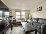 12 A Ontario - Photo 4