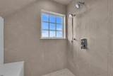 810 St James Place - Photo 48