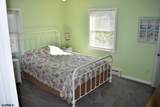 300 Beach Ave E - Photo 20