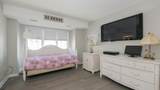 137 Berkley - Photo 27