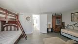137 Berkley - Photo 38