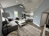 202 Argyle Ave - Photo 11