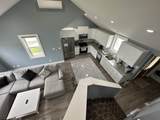 202 Argyle Ave - Photo 16