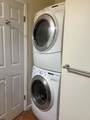 219 London - Photo 12