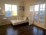 25 Surrey - Photo 2