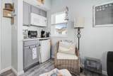 1110 Wesley Ave - Photo 5