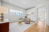 208 Surrey - Photo 14