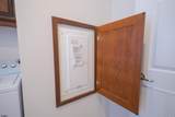 100 Pinetree - Photo 16
