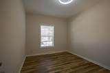 100 Pinetree - Photo 17