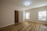 100 Pinetree - Photo 21