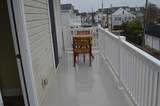 323 Asbury - Photo 16