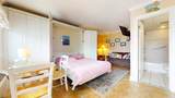 900 Wesley - Photo 11