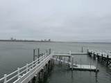 726 Shore Dr - Photo 10