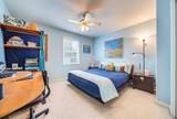 921 Bay - Photo 14