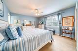 921 Bay - Photo 18