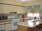 426 Canterbury - Photo 3