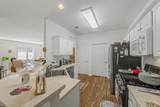 190 Southampton - Photo 10